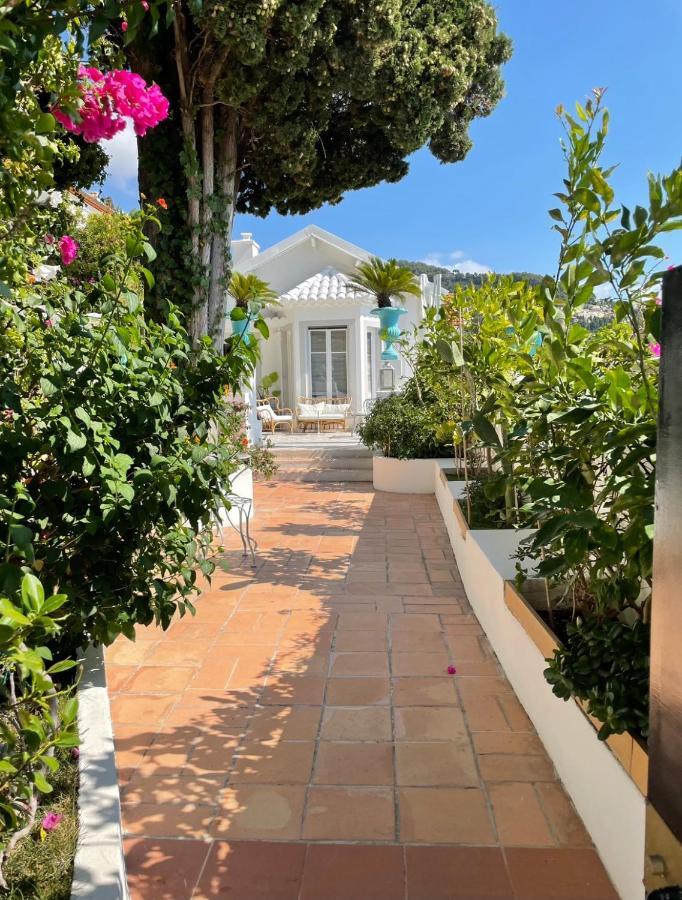 Les Lilas * Roquebrune-Cap-Martin
