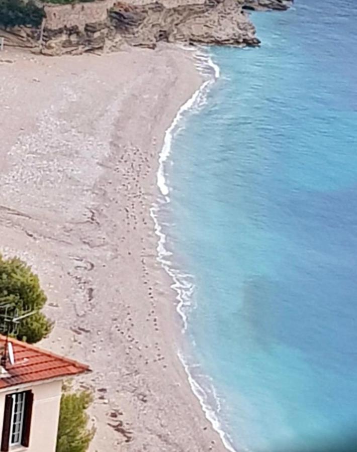 Les Lilas Aparthotel